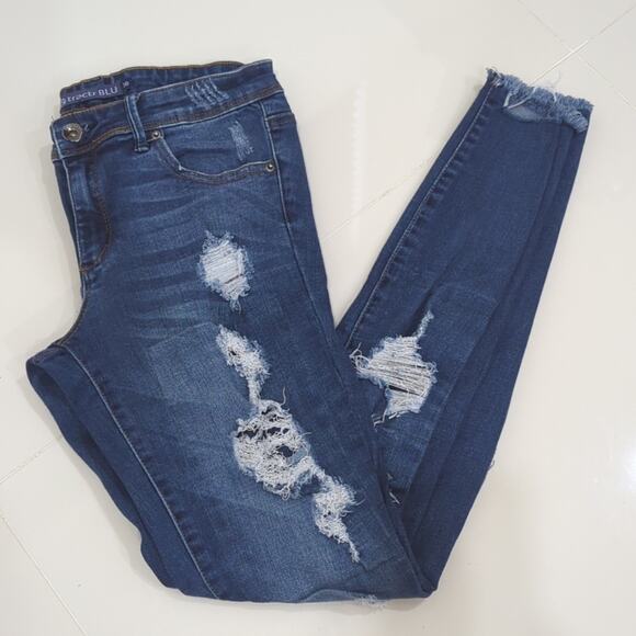 Tractr Blu Distressed Skinny Jeans Women's 26x28 Dark Wash Stretch Rew Edge Hem - Picture 3 of 8
